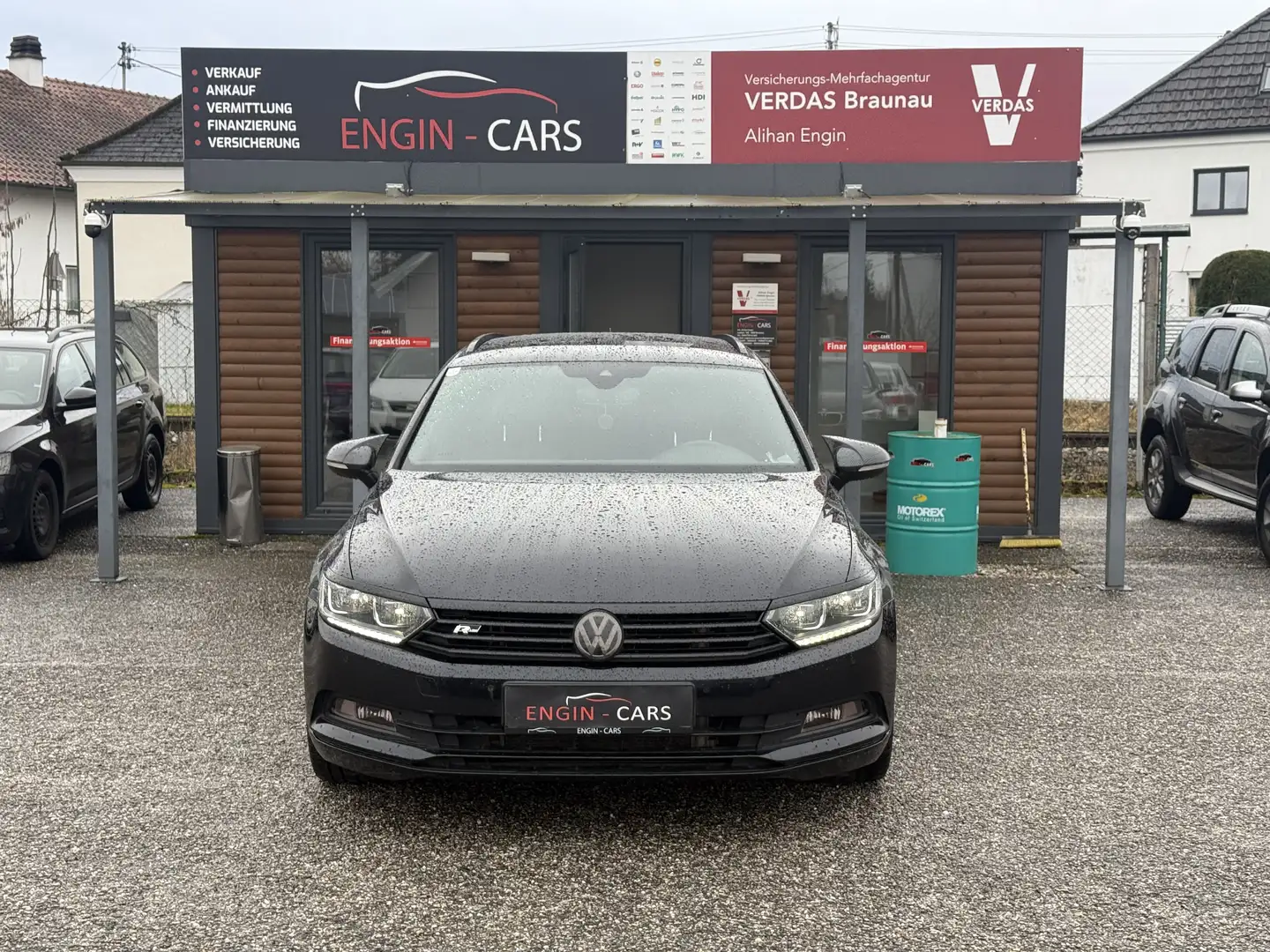 Volkswagen Passat Variant R-LineDSG 4 Motion ACC/Massage/PDC/SZH/carplay/ - 2