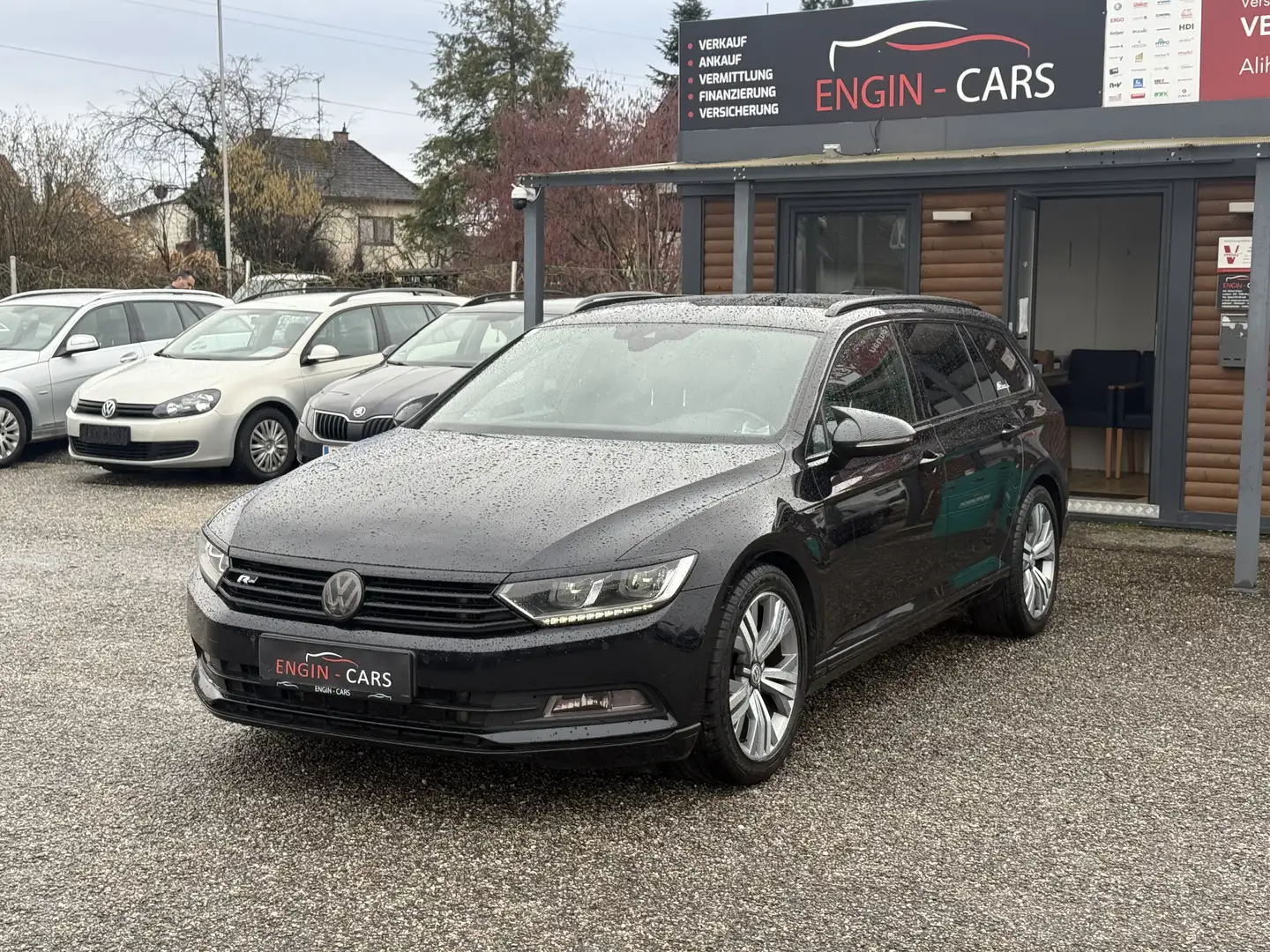 Volkswagen Passat Variant R-LineDSG 4 Motion ACC/Massage/PDC/SZH/carplay/ - 1