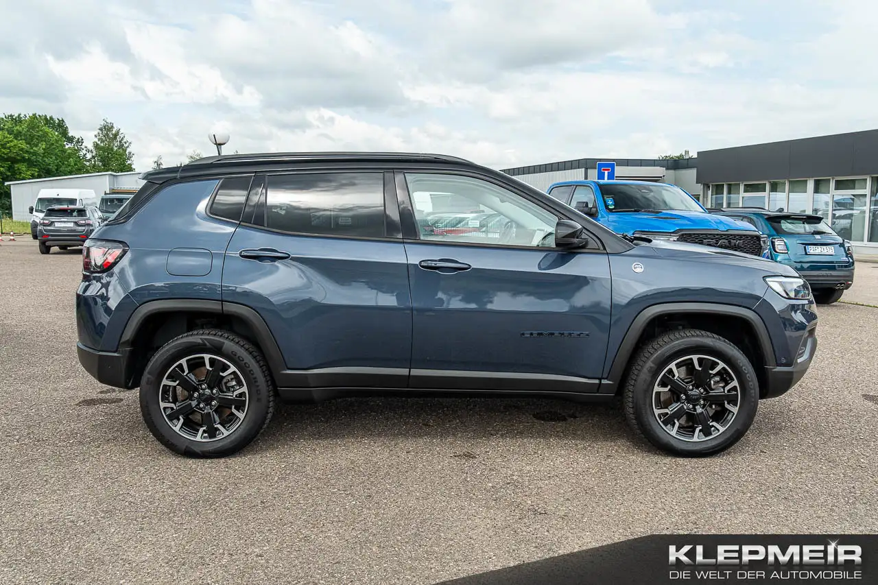 Jeep Compass PHEV MY22 Trailhawk, миниатюра 4