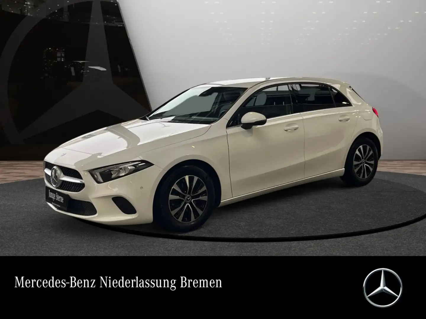Mercedes-Benz A 180 d STYLE+LED+8G Weiß - 1