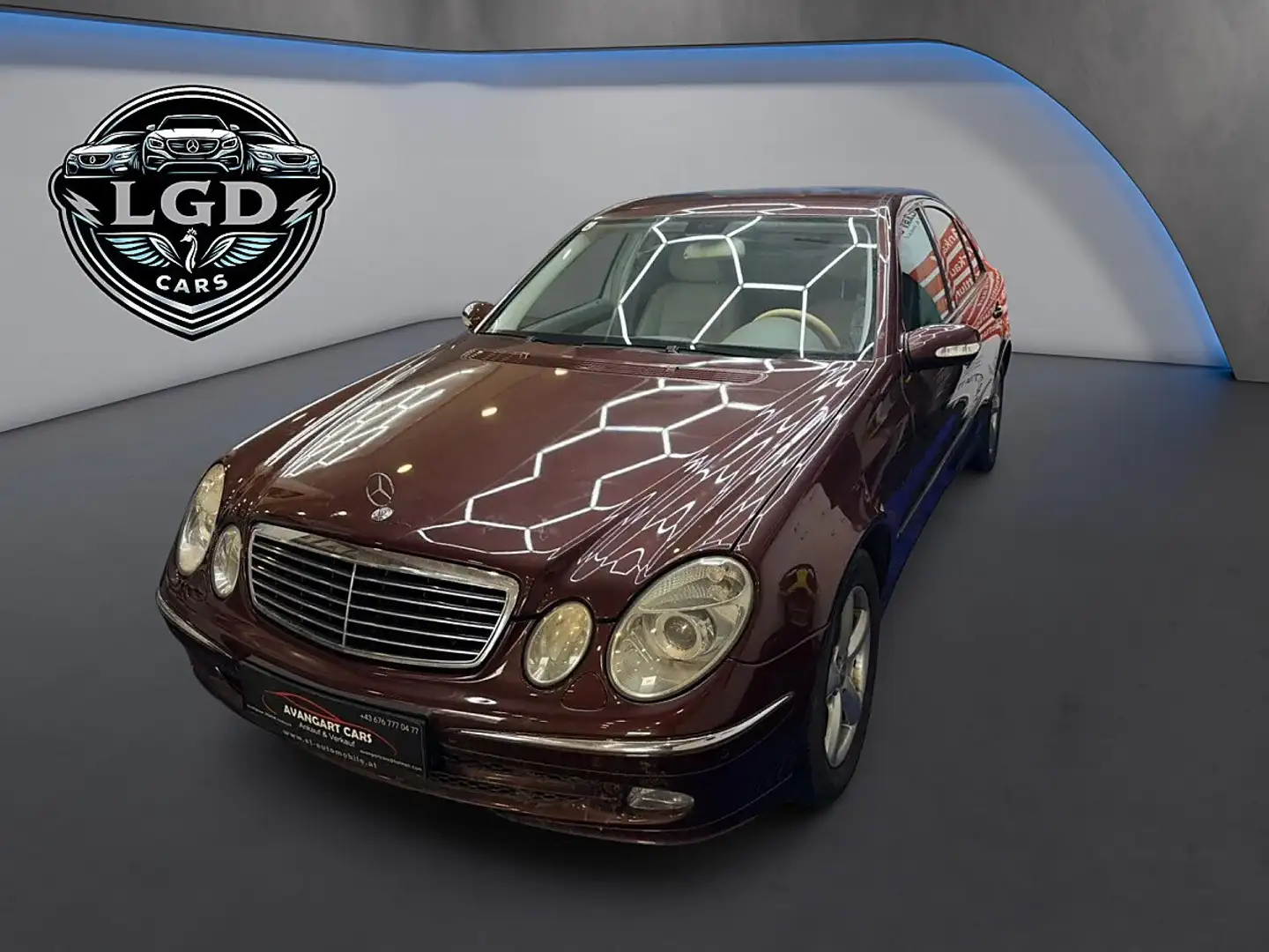 Mercedes-Benz E 280 E 280 CDI 4Matic (211.084) Rot - 2