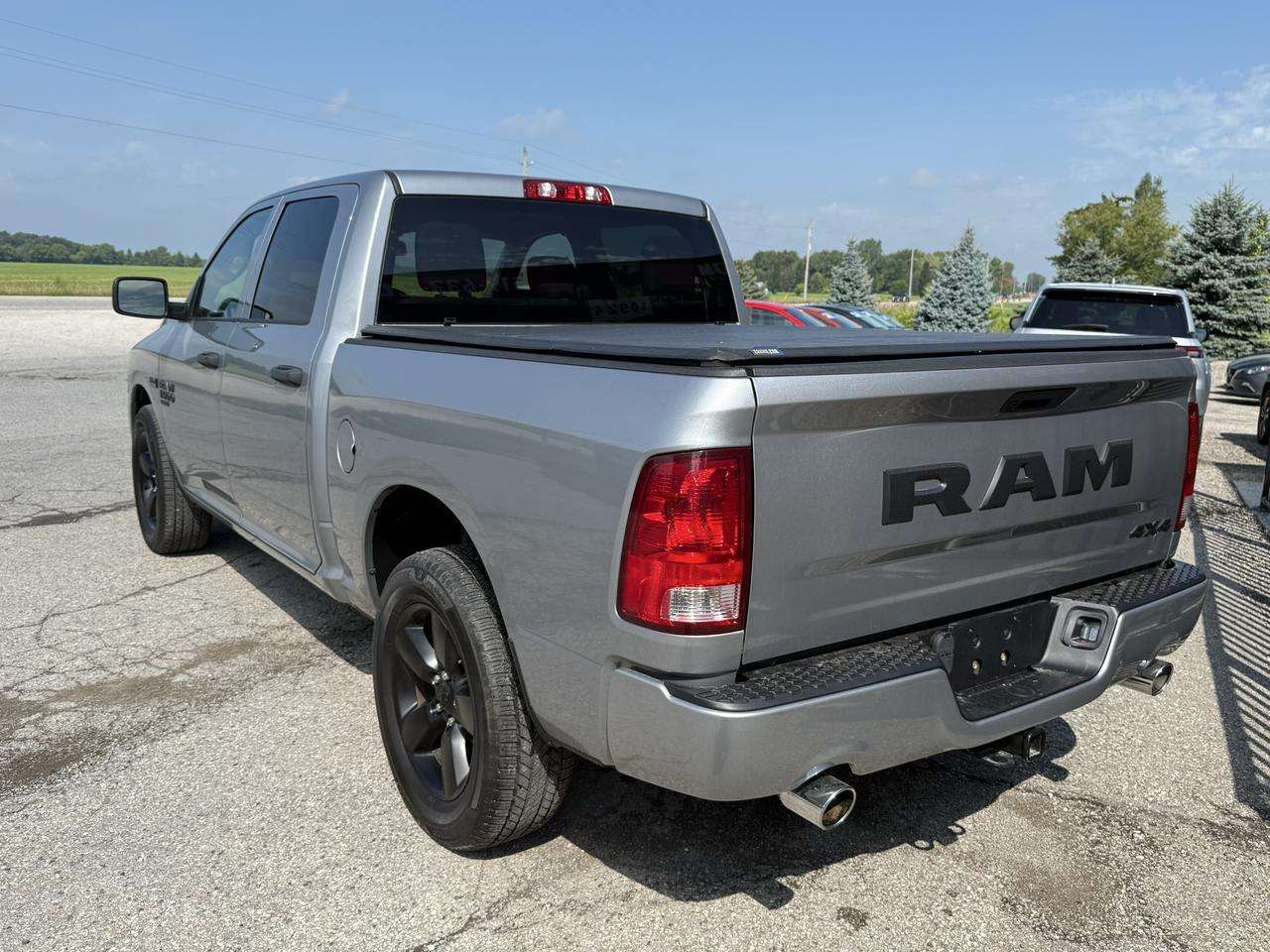2020 RAM 1500 EXPRESS | Backup Camera | Heated Seats | Bluetooth — снимка 1
