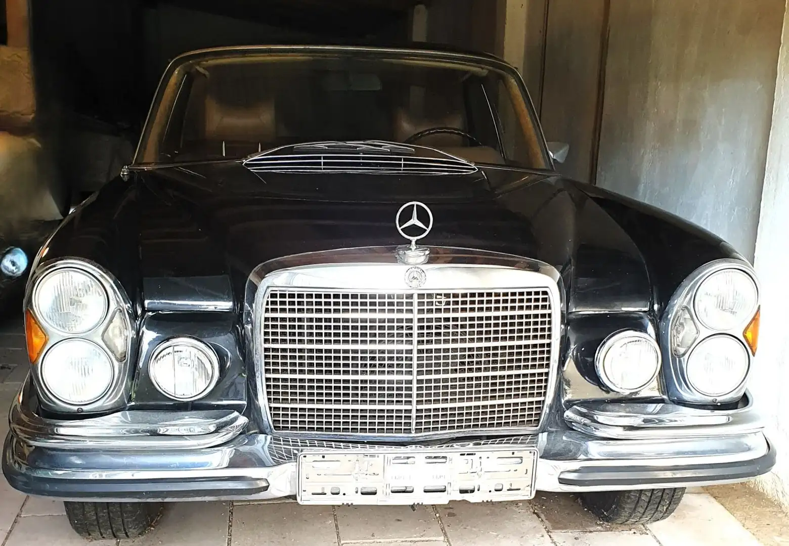 Mercedes-Benz 280 SE Coupé 3.5, W111. Deutsche Erstauslieferung. Fekete - 1