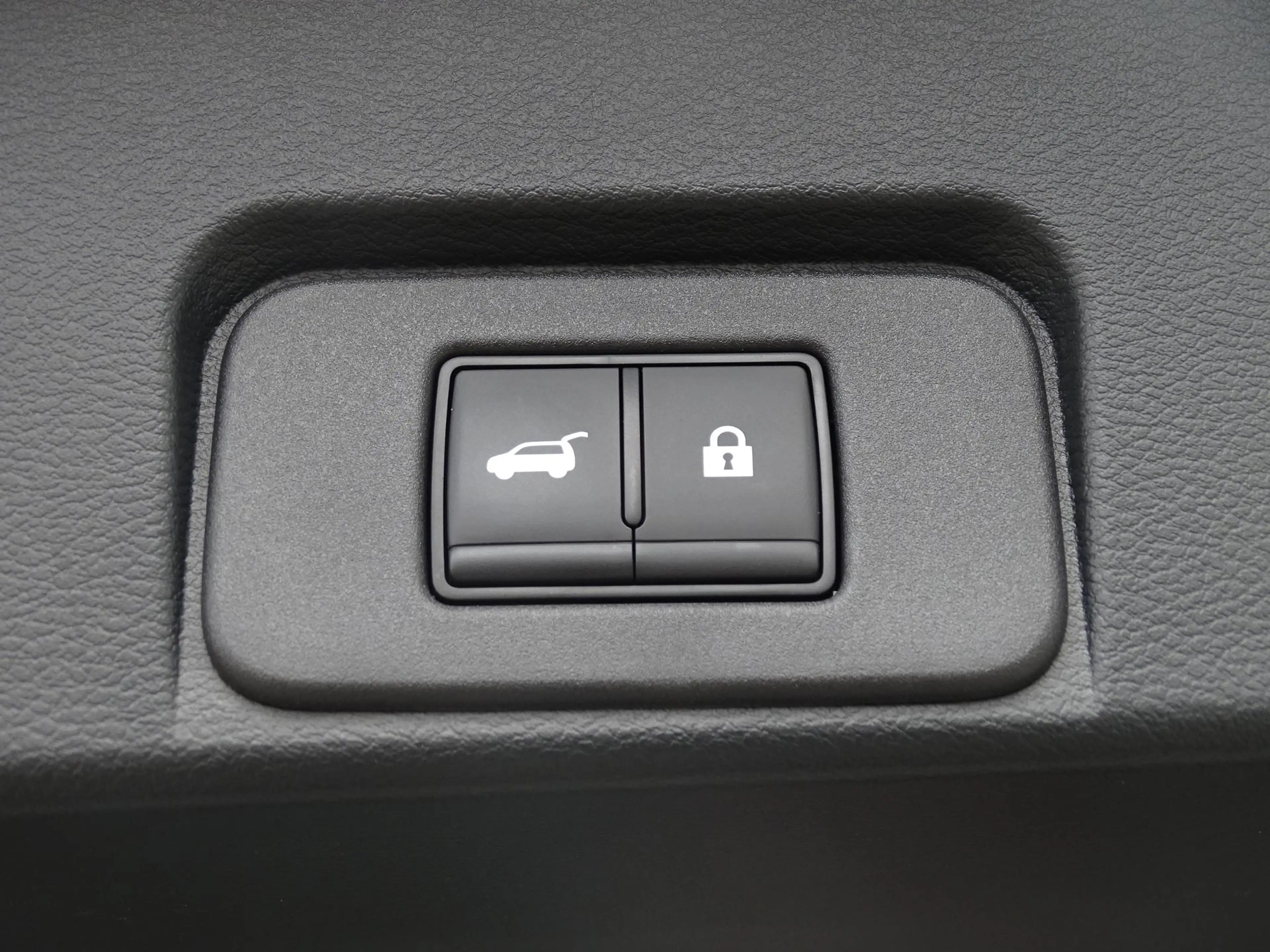Nissan X-Trail 1.5 e-4orce Tekna Plus 4WD 7p. TREKHAAK| PANORAMAD — photo 32