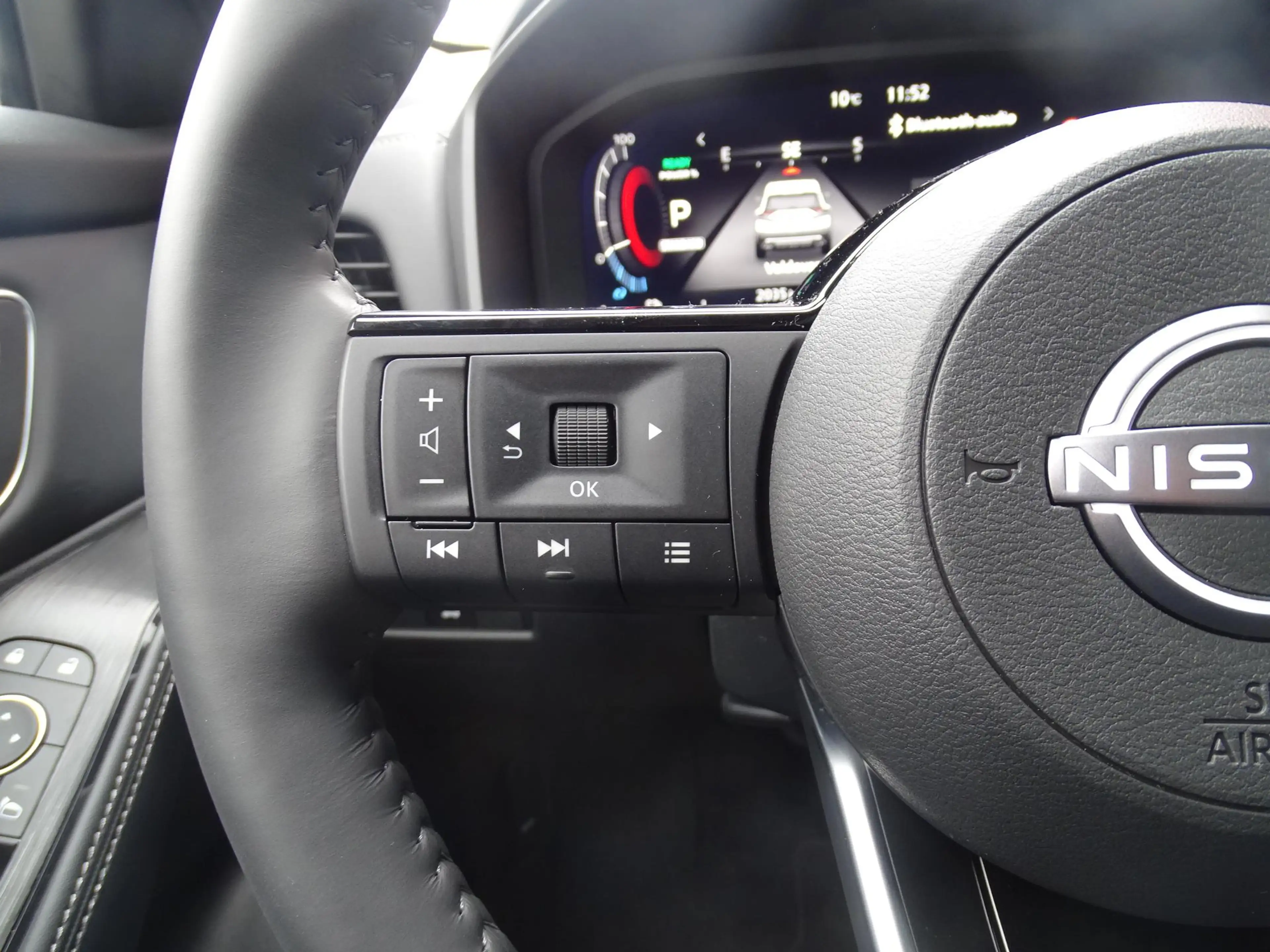 Nissan X-Trail 1.5 e-4orce Tekna Plus 4WD 7p. TREKHAAK| PANORAMAD — photo 24