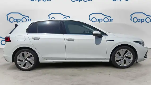 Volkswagen Golf view 4