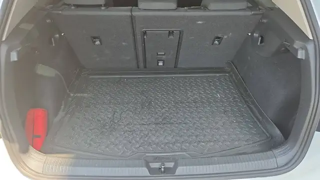 Volkswagen Golf view 14