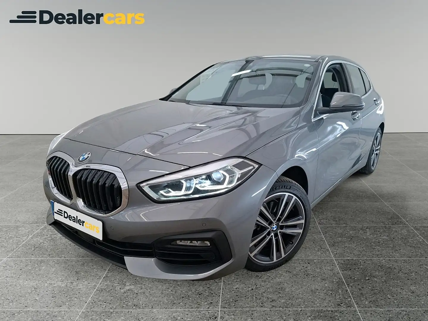 BMW 116 i Aut. Advantage Grau - 1