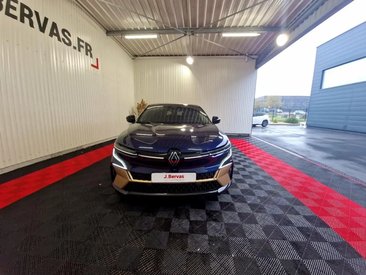 Renault Megane E-Tech EV60 220 CH SUPER CHARGE ICONIC Bleu - 2