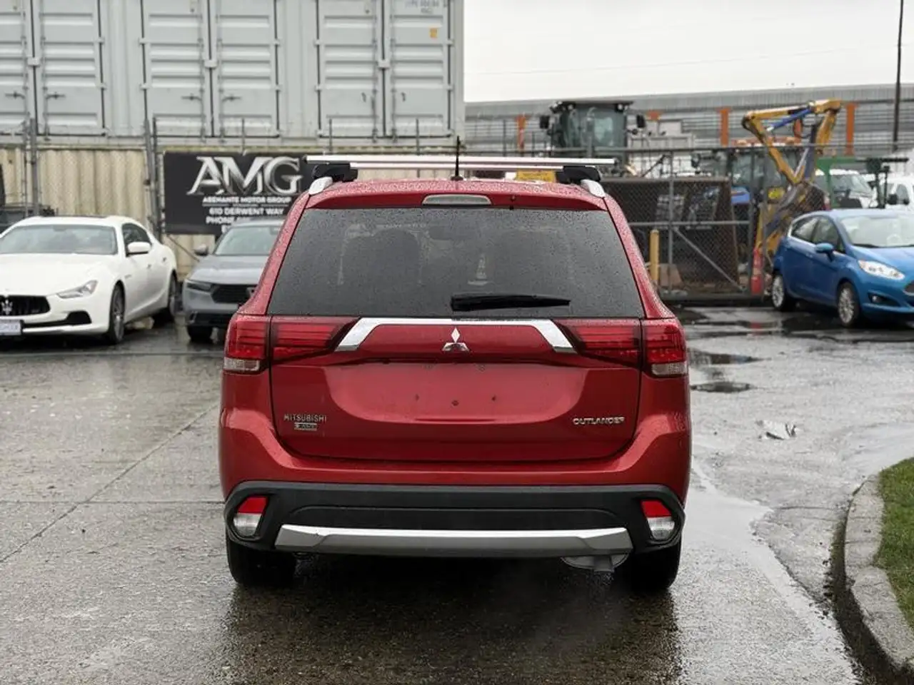Mitsubishi Outlander снимка Mitsubishi Outlander