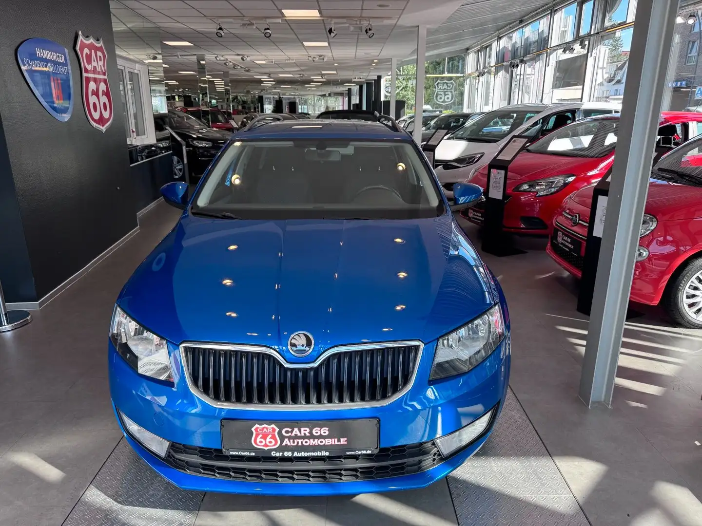 Skoda Octavia Combi Ambition Blau - 2