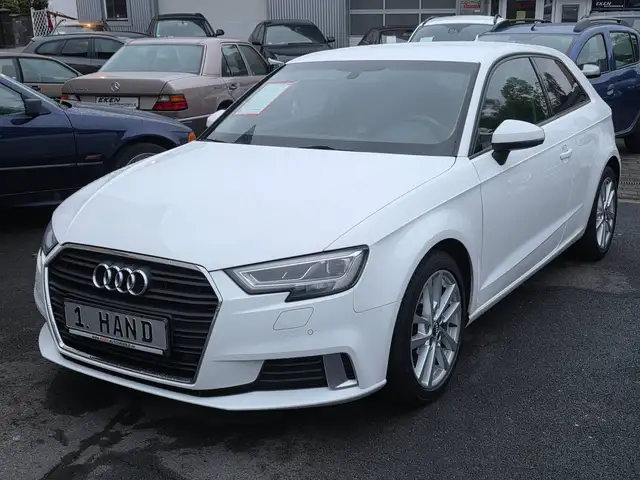 Audi A3 Sport 1.0 Tfsi 115 Ps DSG / LED / Navi / Virtual cockpit