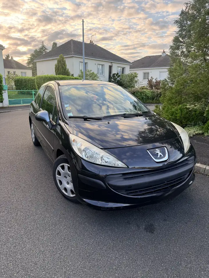 Peugeot 207 AFFAIRE 1.4 HDI 70 PACK CD CLIM