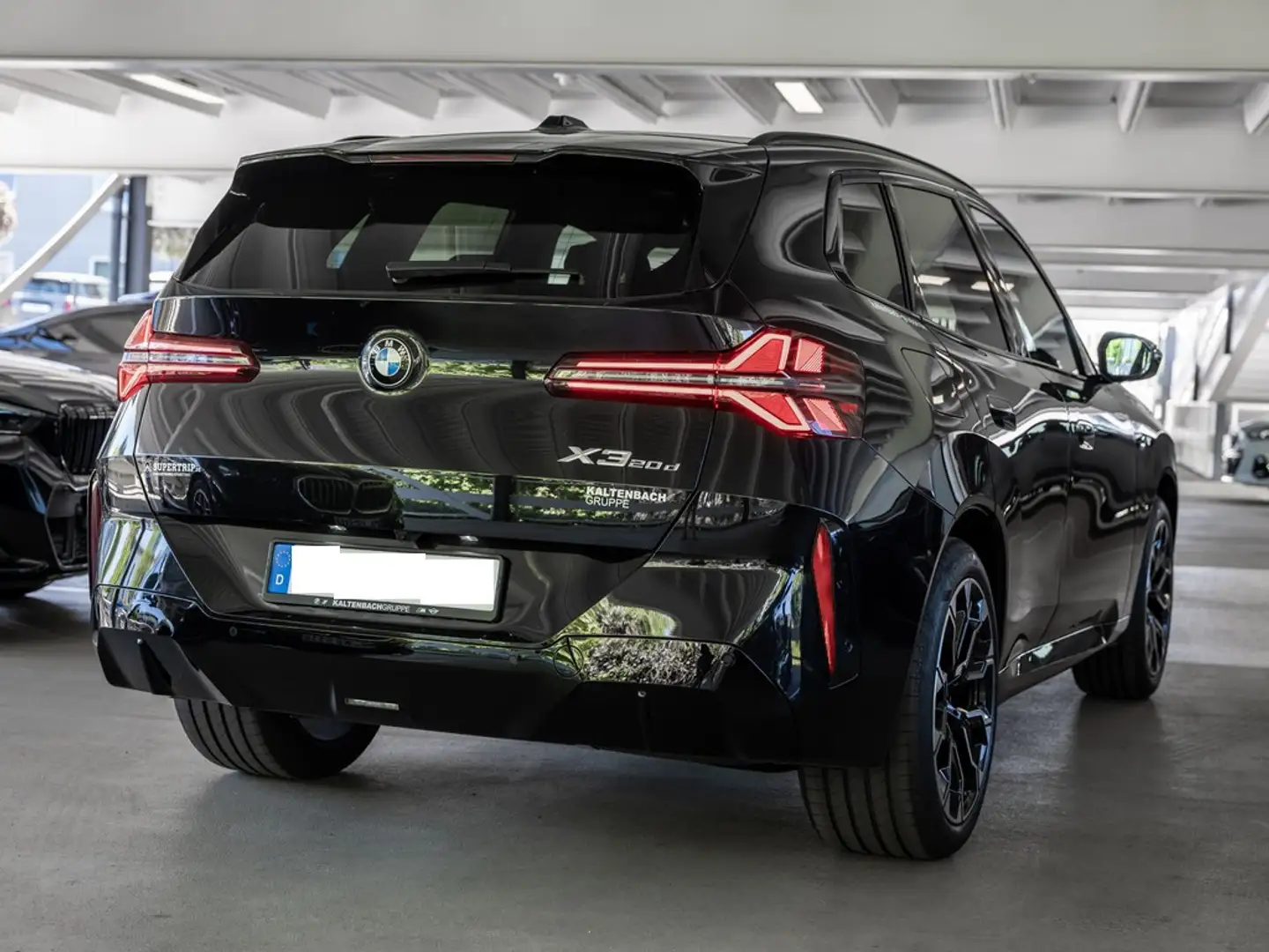 BMW X3 xDrive 20d M-Sport 360° PANO LED HUD ACC Schwarz - 2