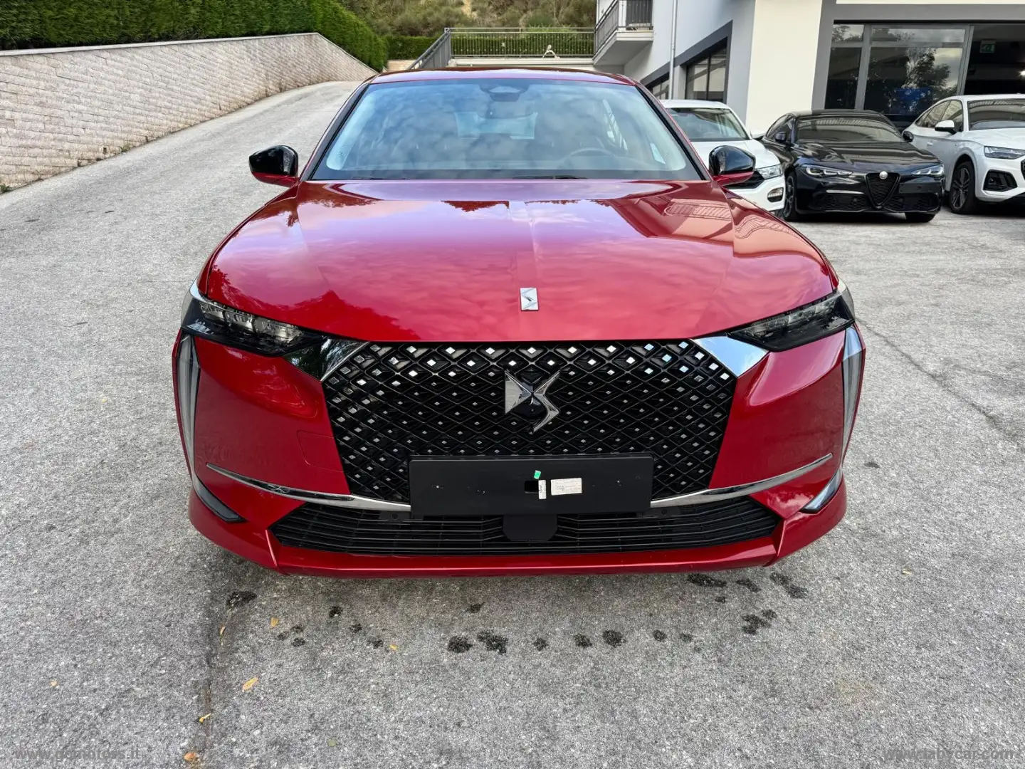 DS Automobiles DS 4 DS 4 PureTech 130 aut. Trocadero Rood - 2