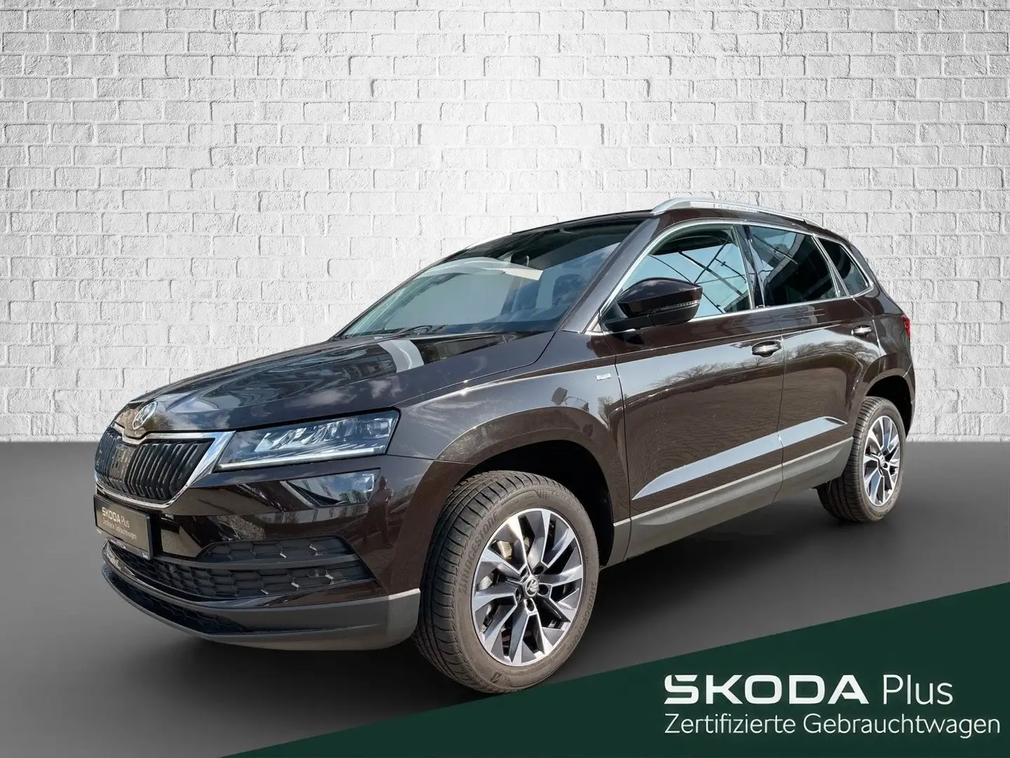 Skoda Karoq 1.0 TSI Schaltgetriebe - Drive 125 Braun - 1