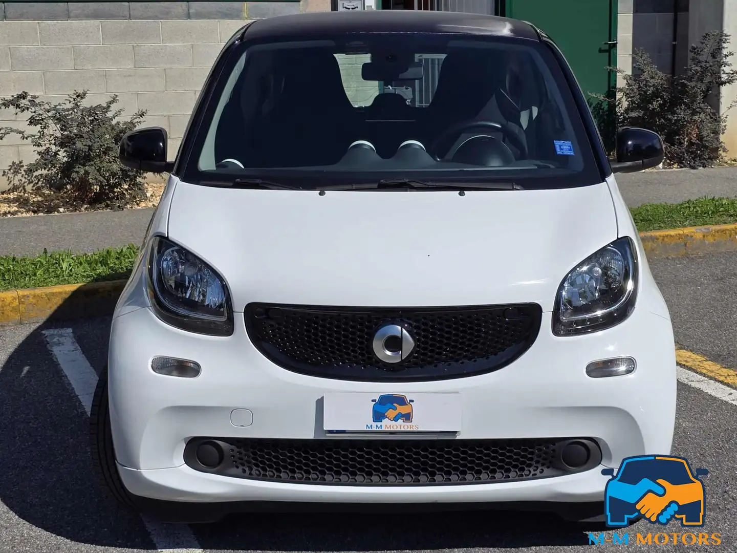 smart forTwo 70 1.0 NEOPATENTATI Weiß - 2