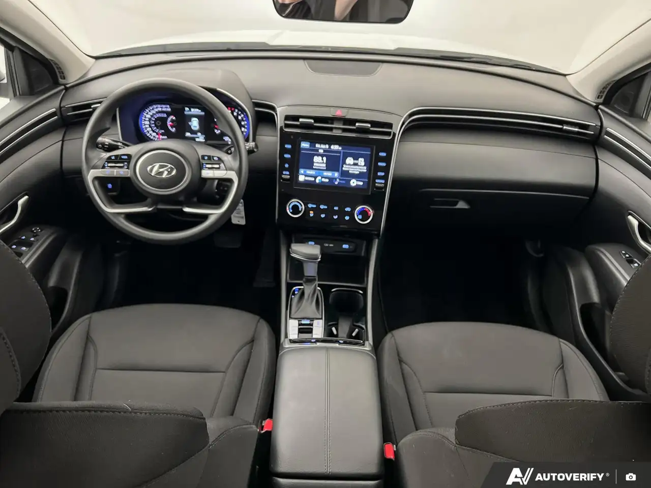 Hyundai TUCSON снимка Hyundai TUCSON