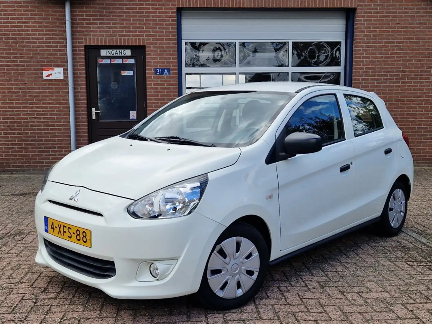 Mitsubishi Space Star 1.0 Inform Airco 5-drs NL-auto 1e-Eig. Dealer onde Blanc - 1