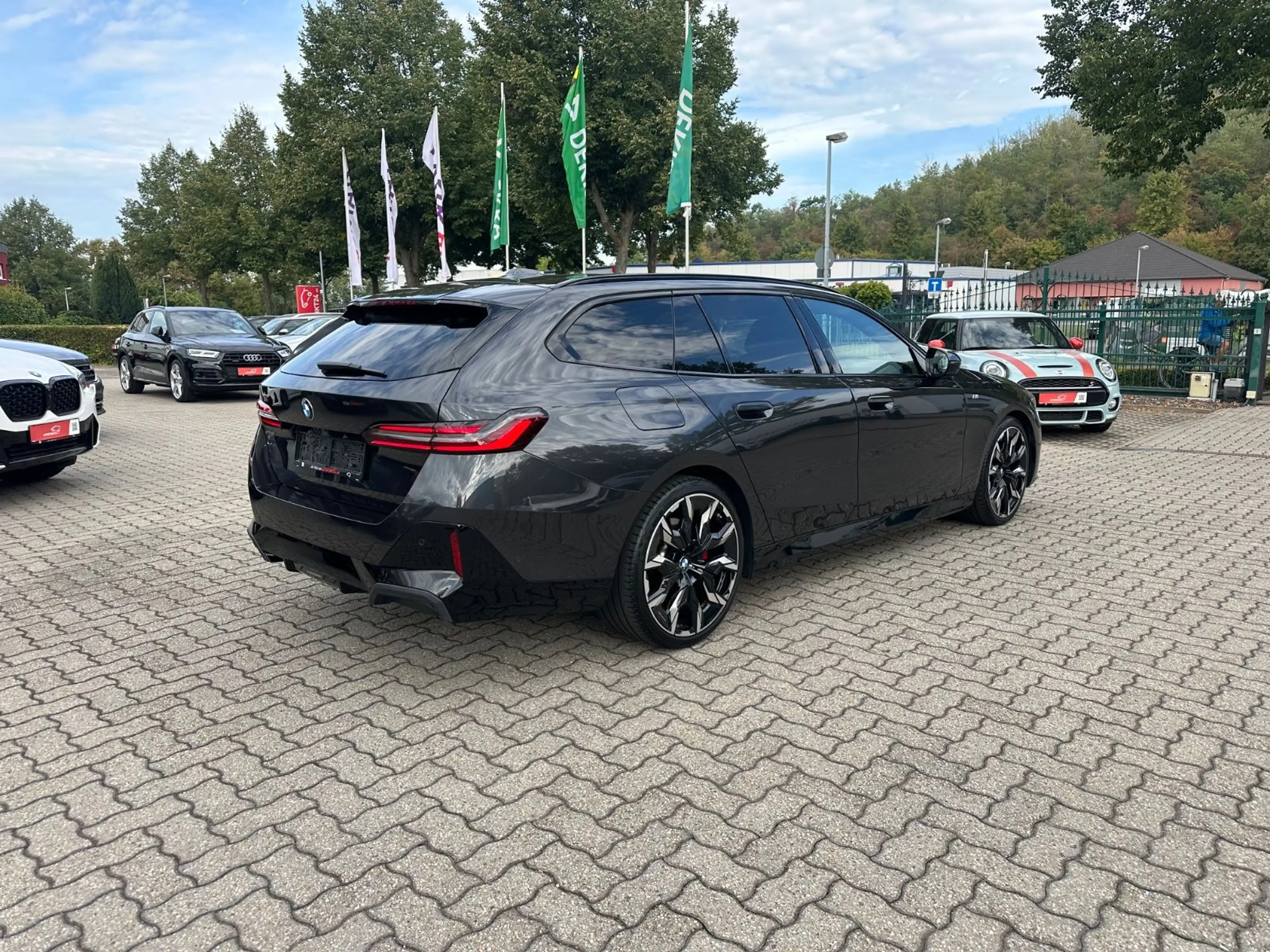 BMW 540 d xDrive M Sport HUD Stand 21" H&K 360° Panor — photo 2