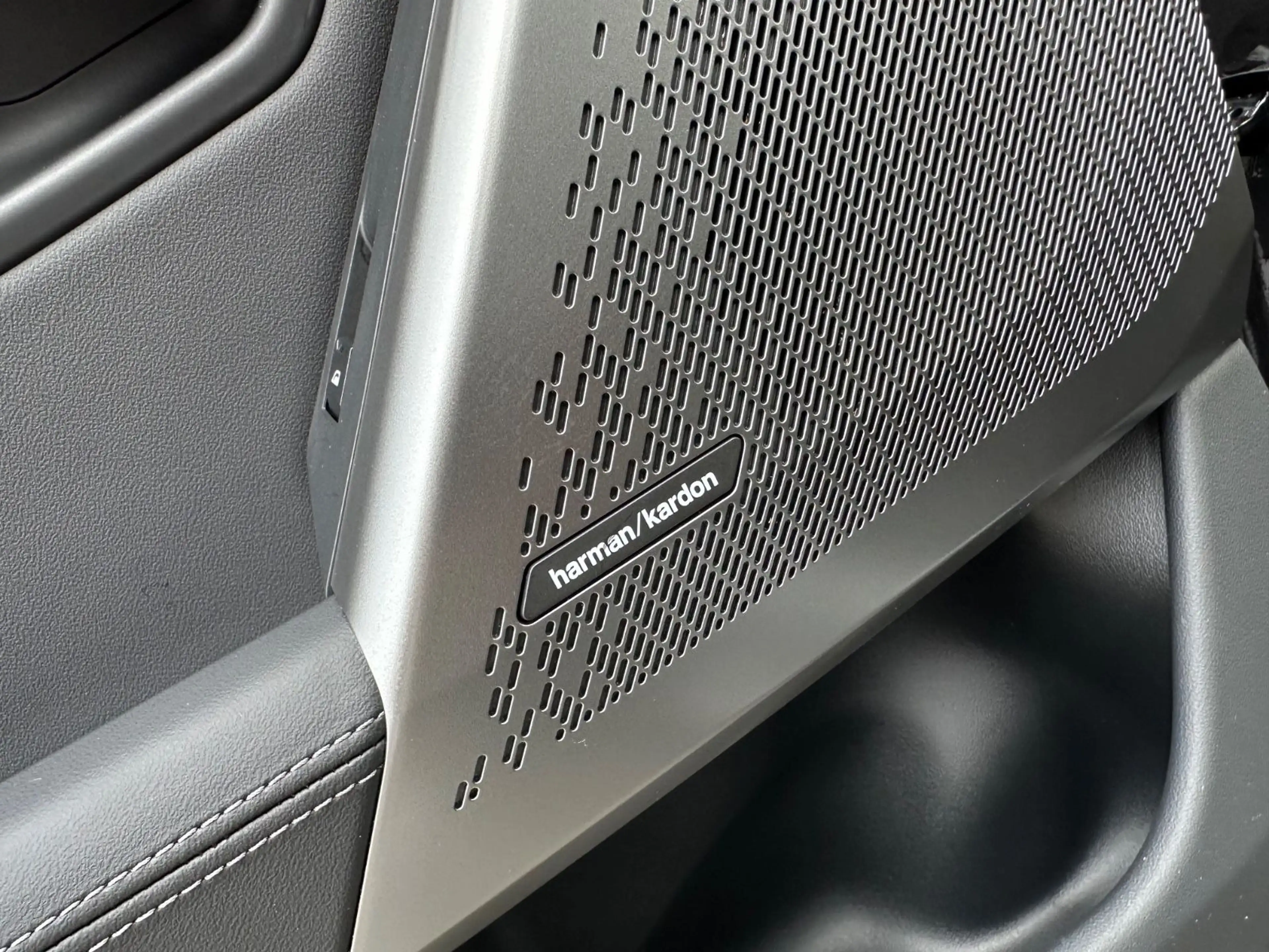 BMW 540 d xDrive M Sport HUD Stand 21" H&K 360° Panor — photo 35