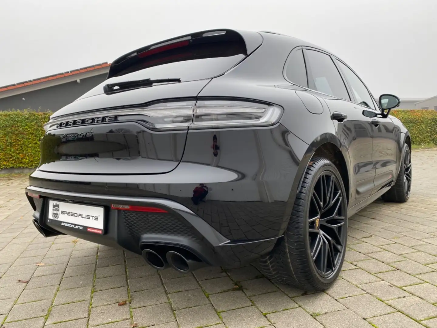 Porsche Macan GTS / 1. Hand / Top gepflegt Schwarz - 2