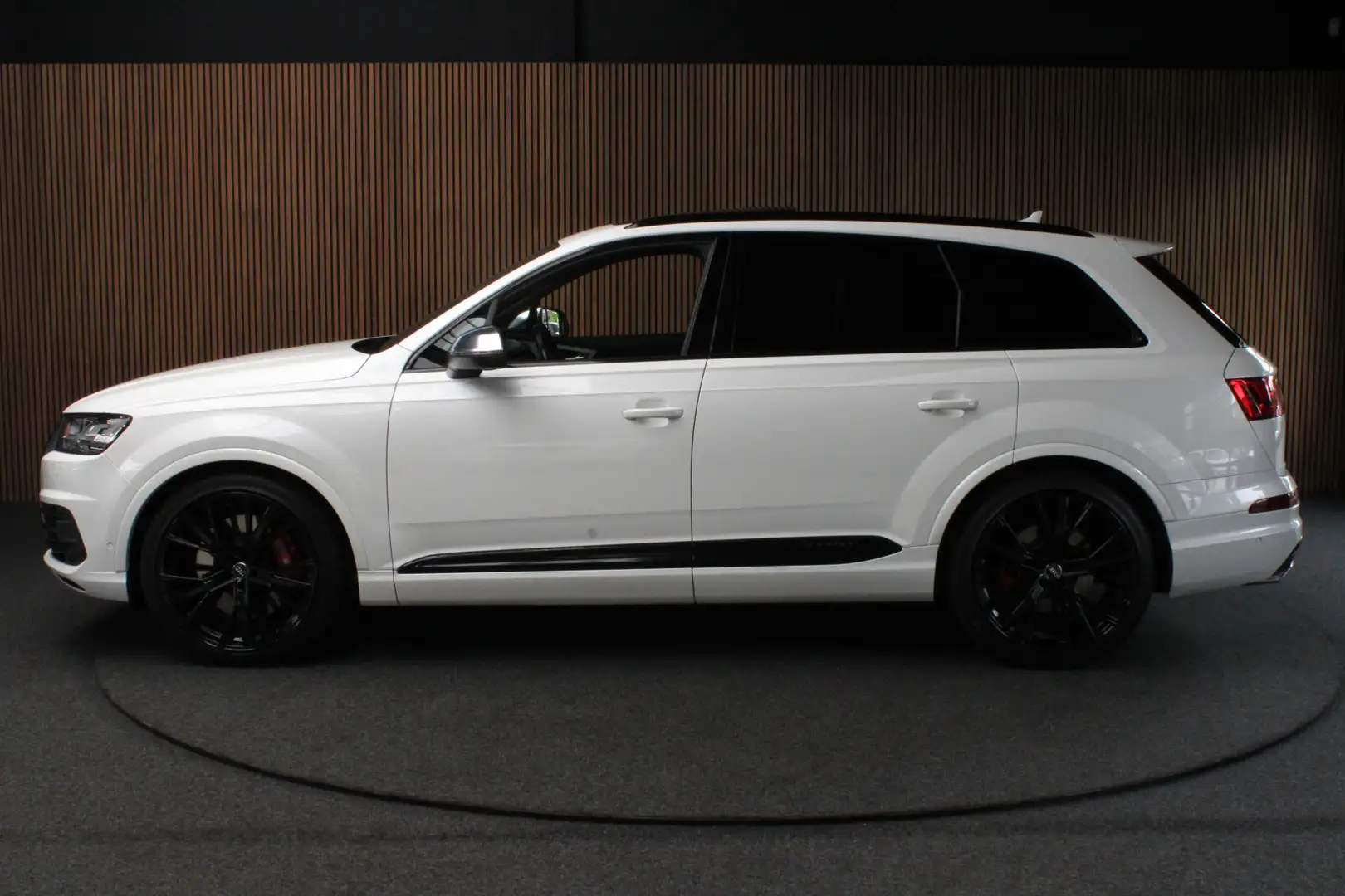Audi Q7 4.0 TDI SQ7 quattro 7p Leer HUD Standkachel B&O 36 Wit - 2