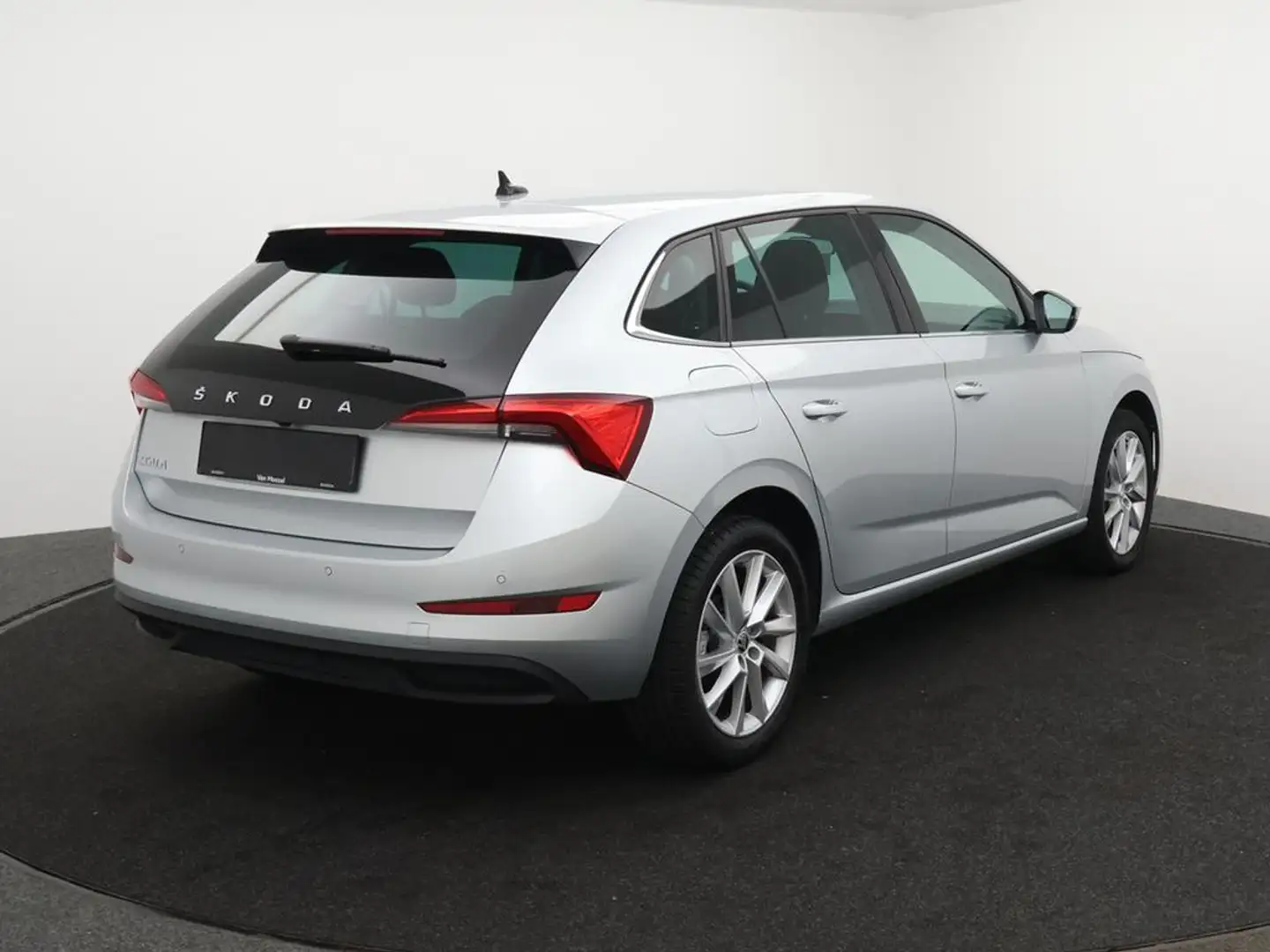 Skoda Scala Scala Clever 1.0TSI 110PK *APP CONNECT*BLTH*PDC*CR Argent - 2