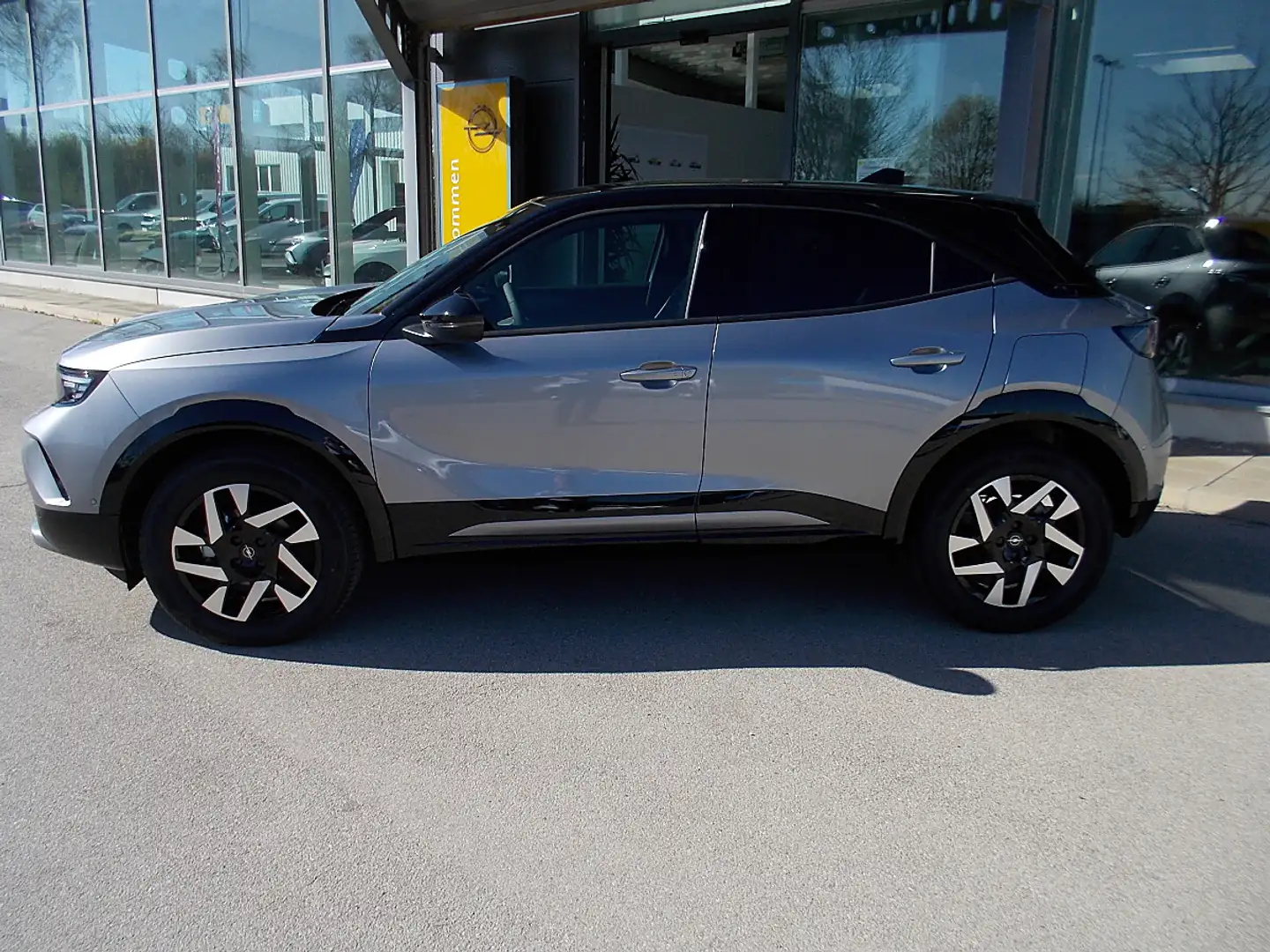 Opel Mokka 1,2 Direct Injection Turbo GS Grau - 2