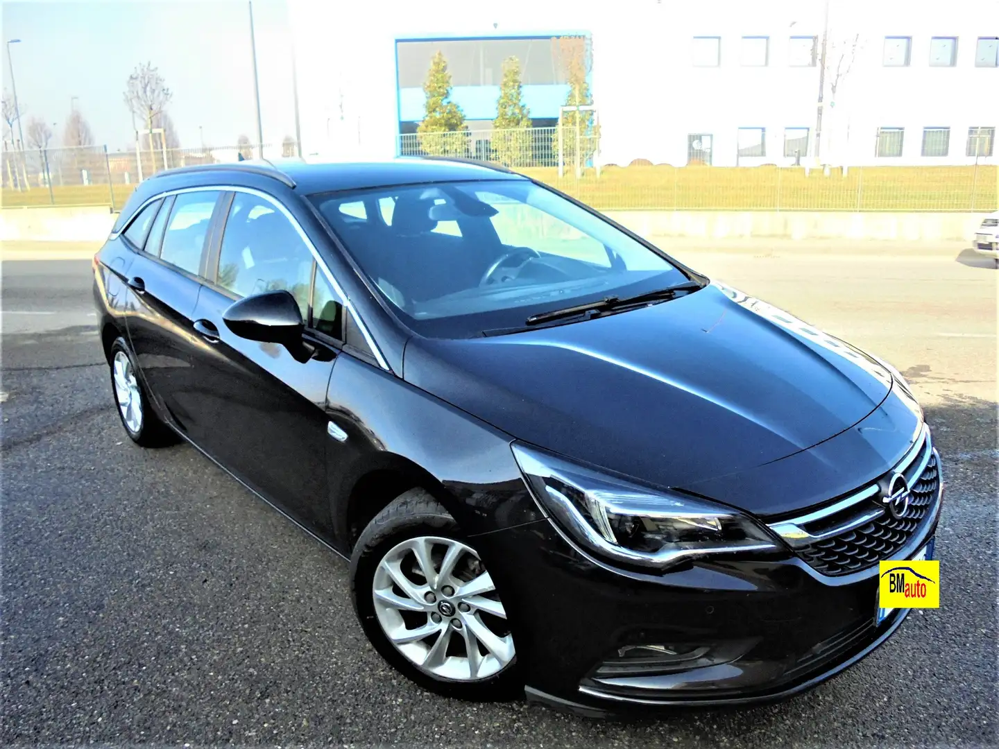 Opel Astra 1.6 CDTI EURO 6 D -TEMP Noir - 1