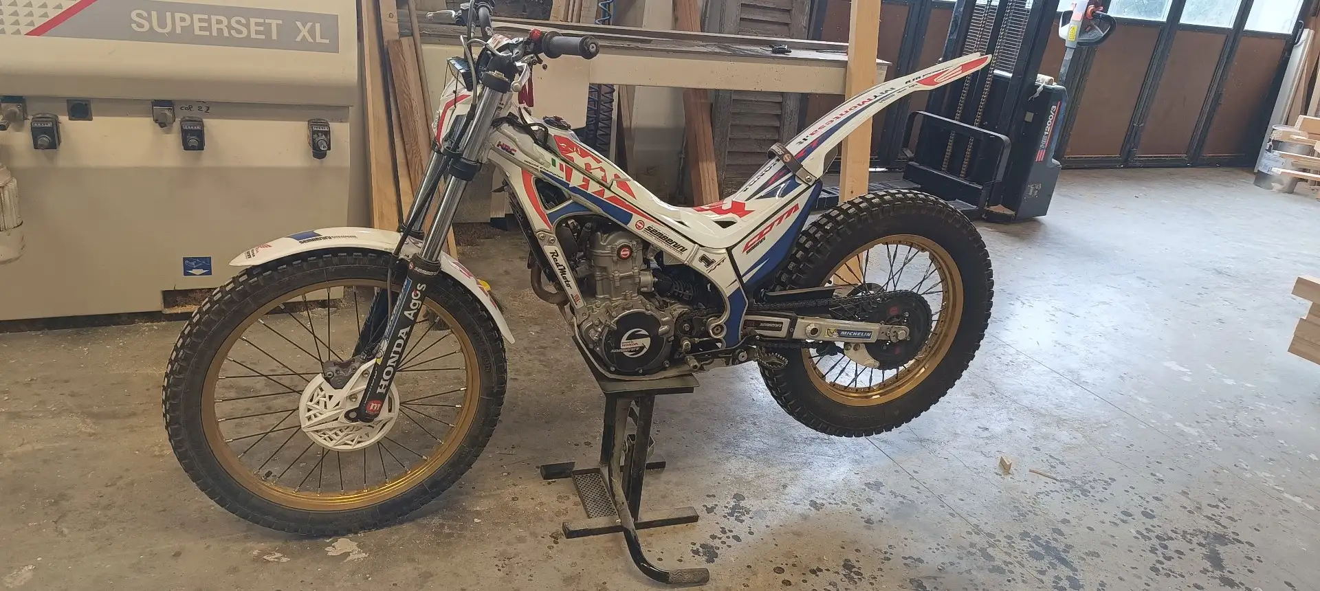 Montesa Cota Grigio - 1