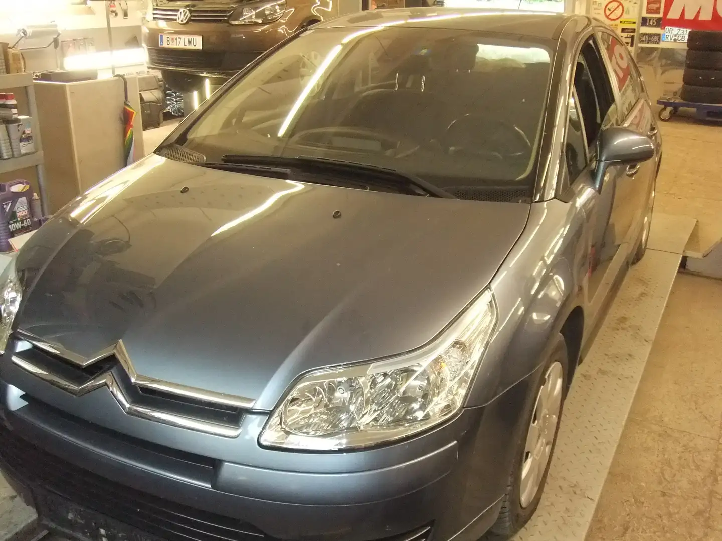 Citroen C4 Confort Grau - 1