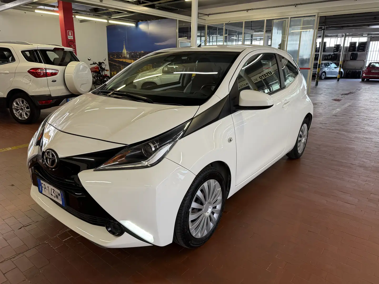 Toyota Aygo 3p 1.0 x-cool Blanc - 2