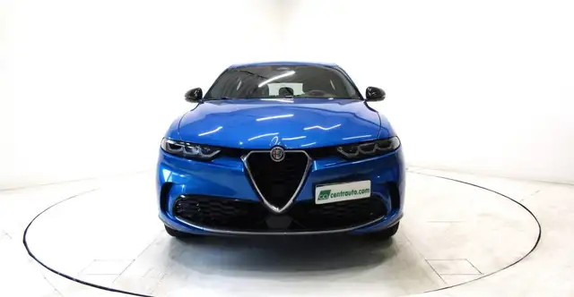 Alfa Romeo Tonale view 2
