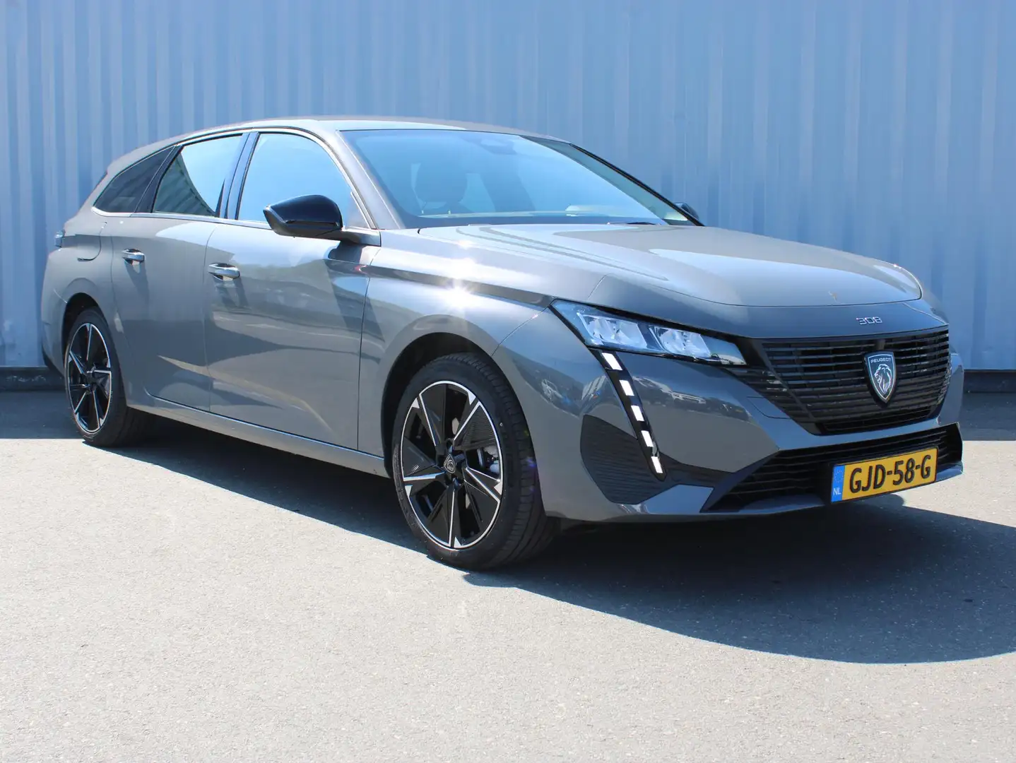 Peugeot 308 e-308 SW Style EV 54 kWh Style Gratis Wallbox Grijs - 2