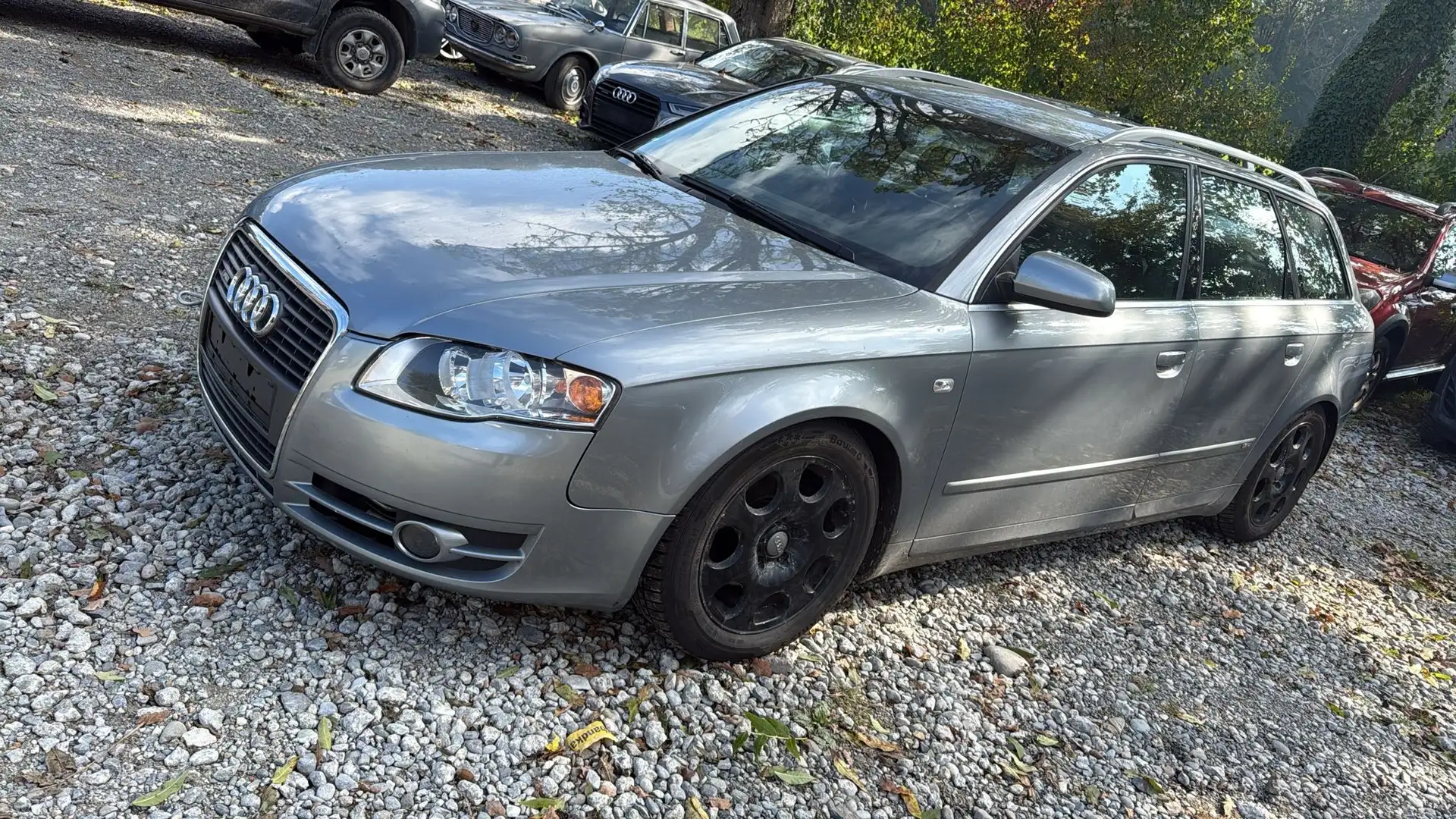 Audi A4 2.0 TDI (103kW) S-Line Silber - 1