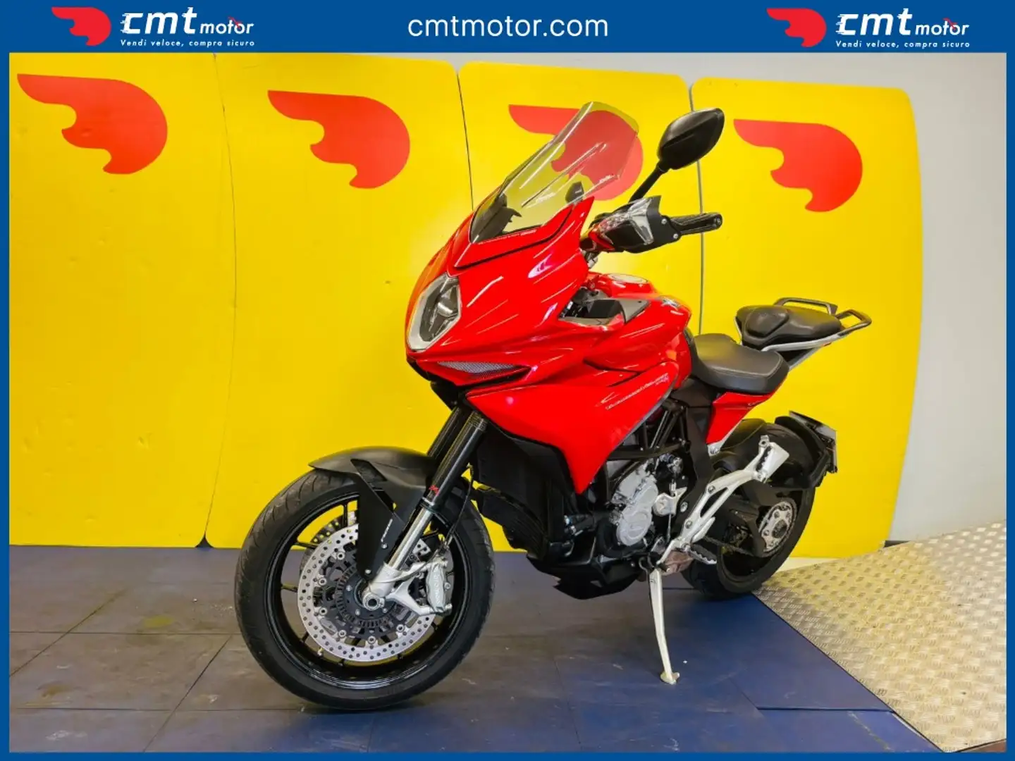 MV Agusta Turismo Veloce 800 - 2
