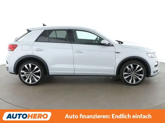 Volkswagen T-Roc view 7