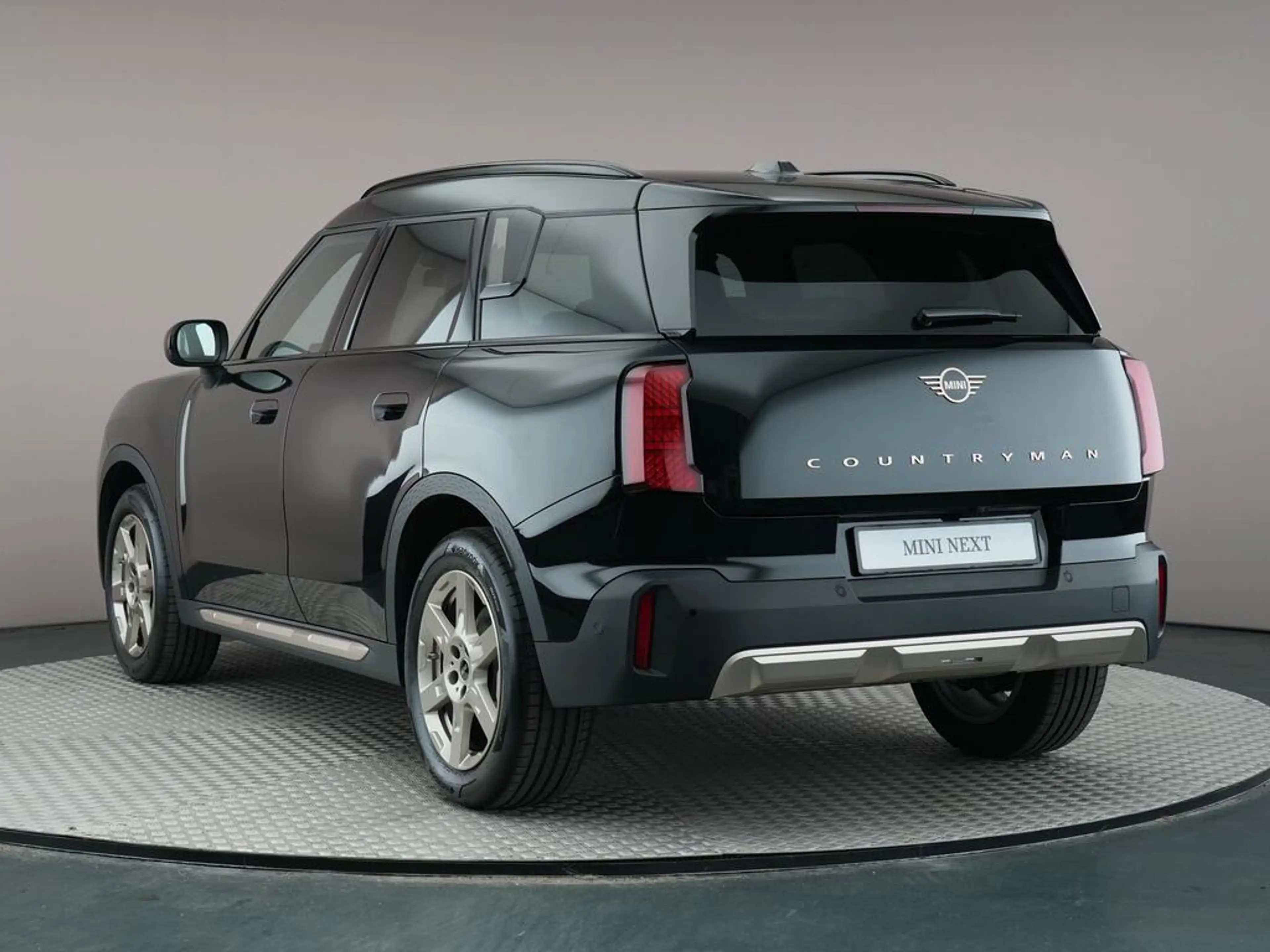 MINI Countryman C Favoured S — photo 10