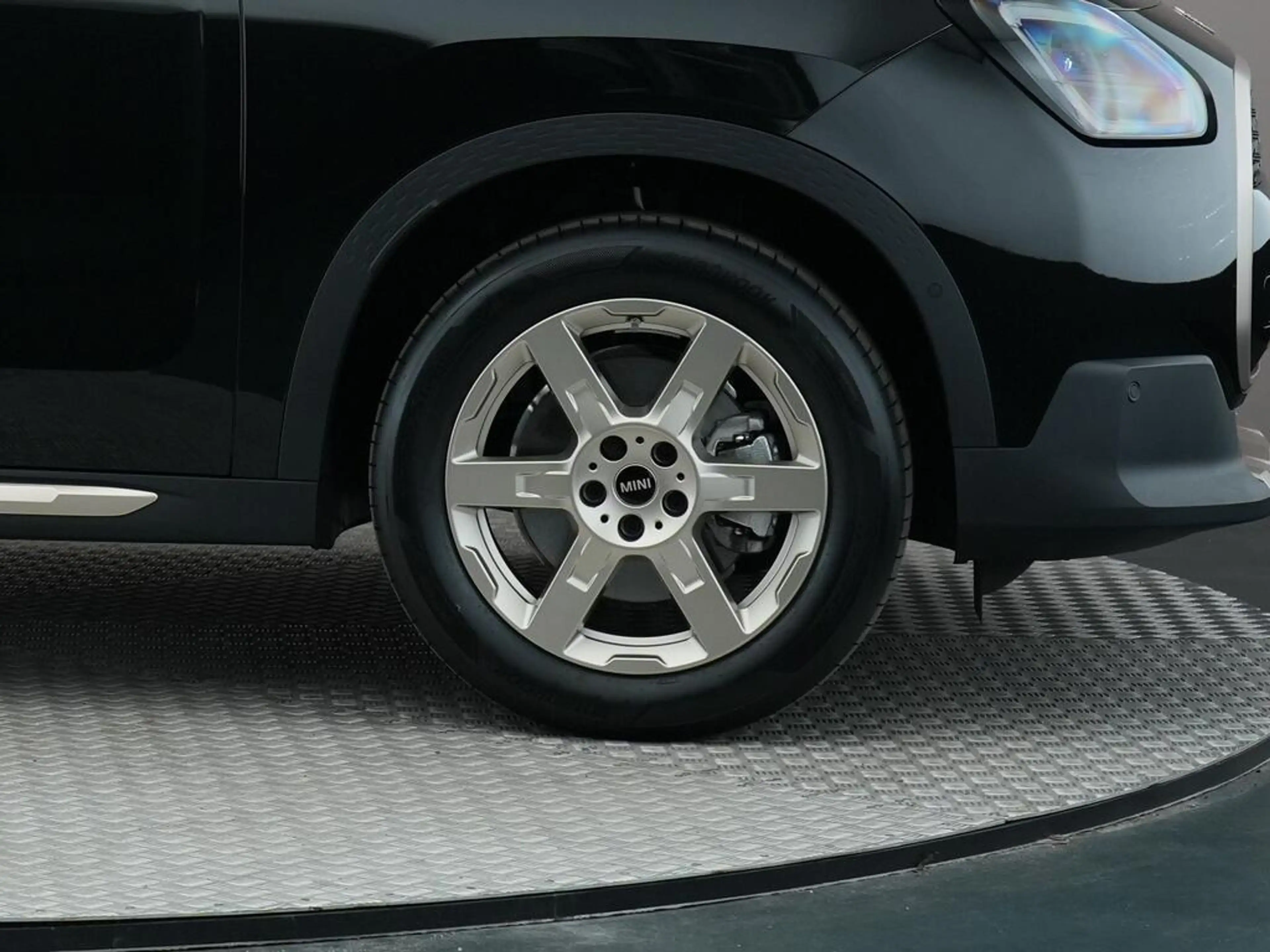 MINI Countryman C Favoured S — photo 15