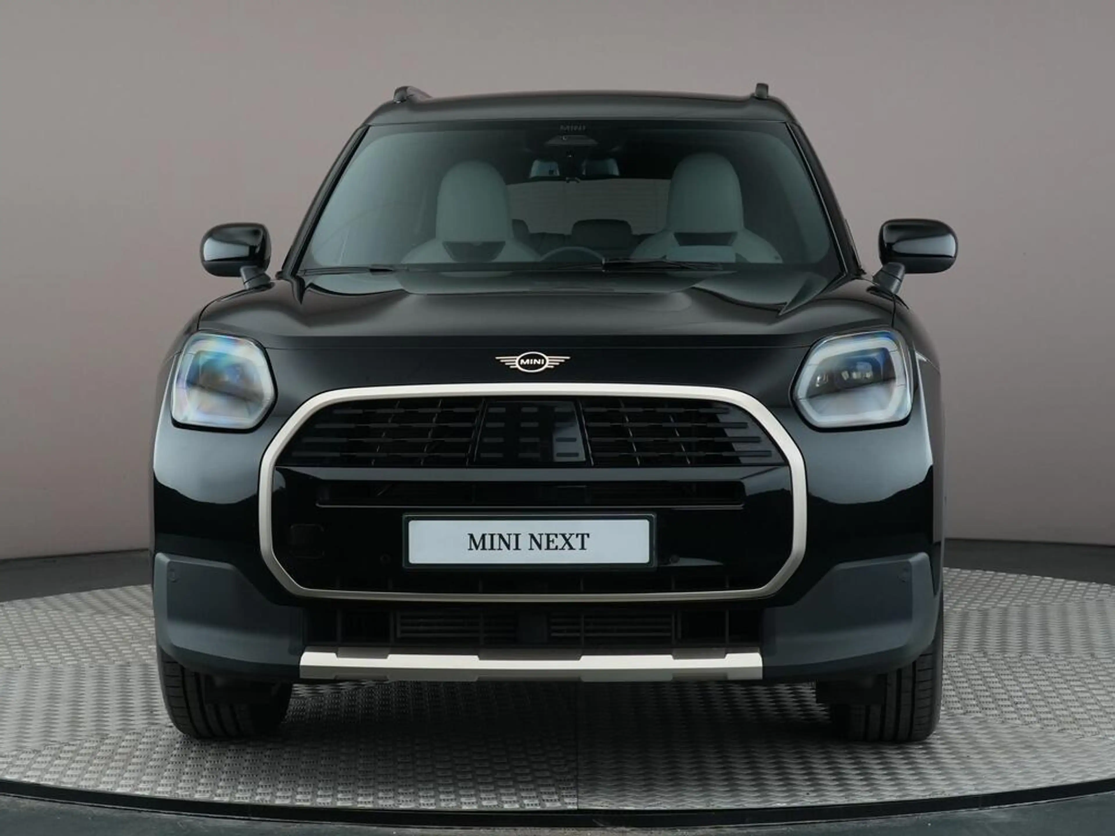 MINI Countryman C Favoured S — photo 2