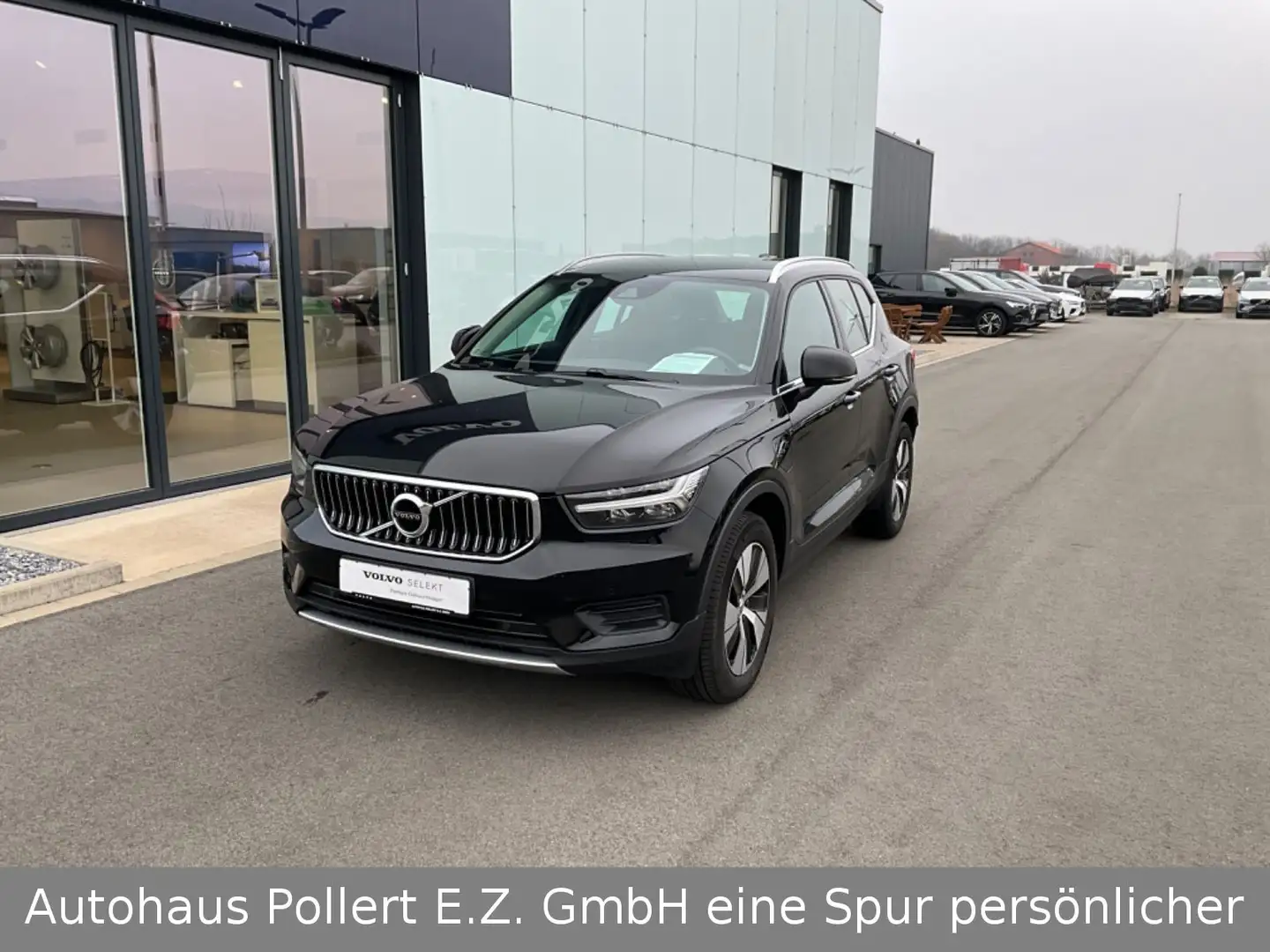 Volvo XC40 T4 Inscription Expression Plug-In Hybrid Nero - 2