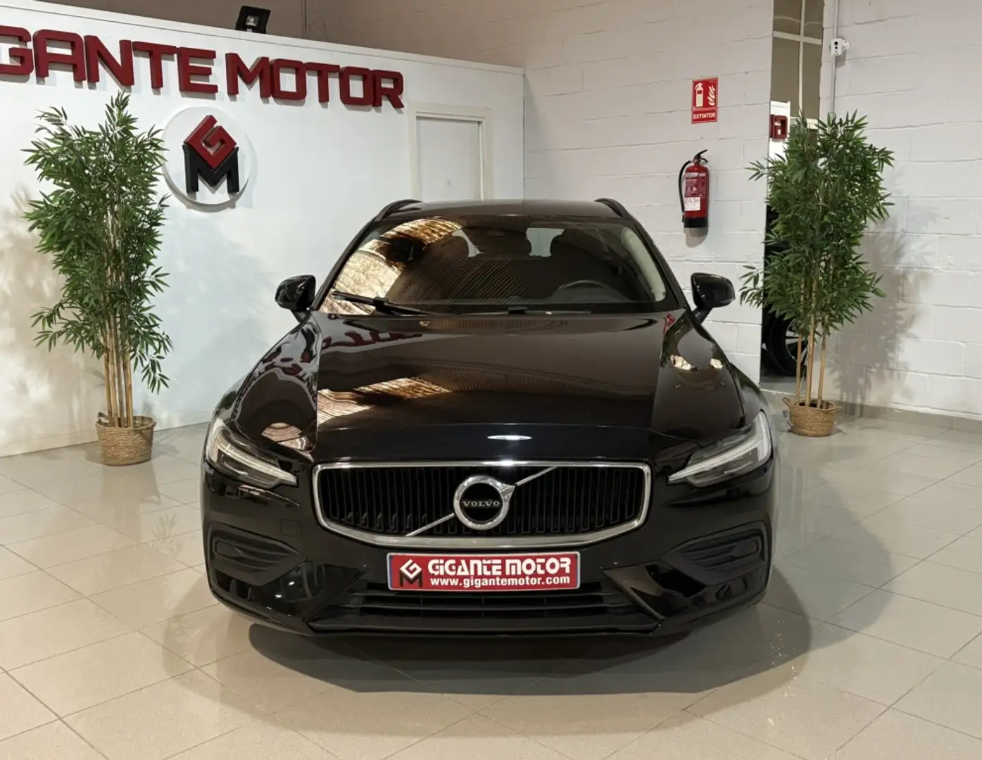 Volvo V60 D3 Aut. Negro - 2