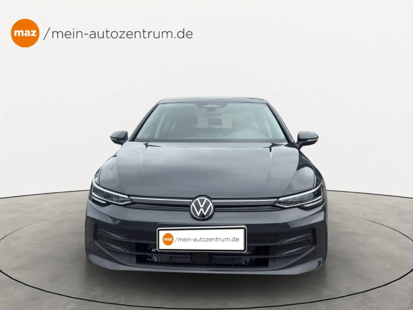 Volkswagen Golf VIII 1,5 l TSI 85 kW (116 PS) 6-Gang Grijs - 2