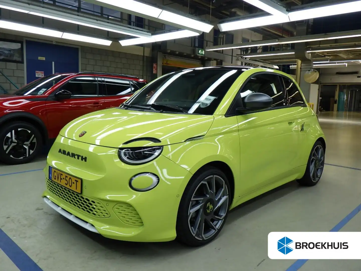 Abarth 500 Turismo 42 kWh Scorpion Design| 11 kW lader | Acht Groen - 1