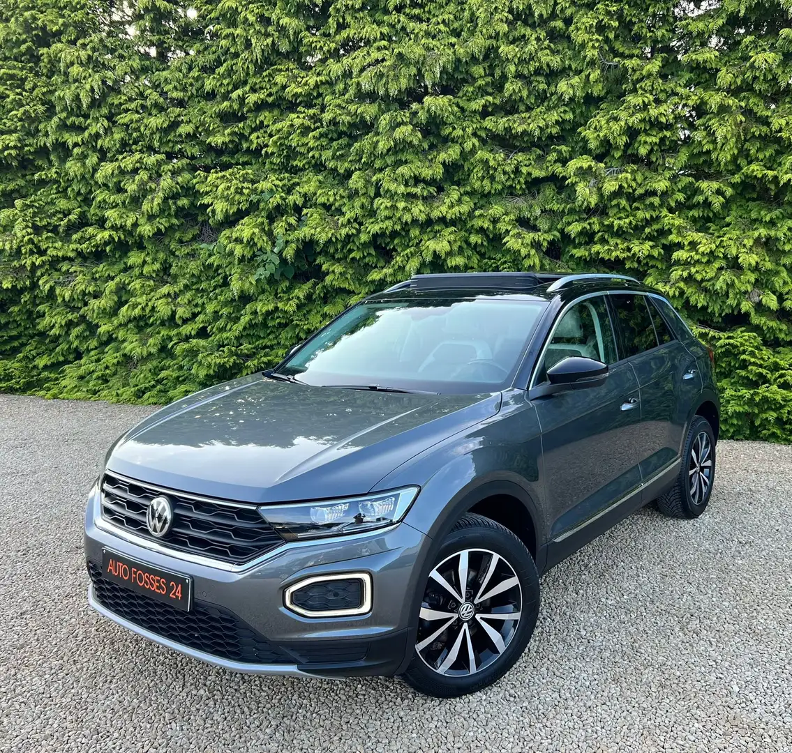 Volkswagen T-Roc 1.6 TDi SCR Style Sport PANORAMIQUE CUIR LED FULL Grijs - 1