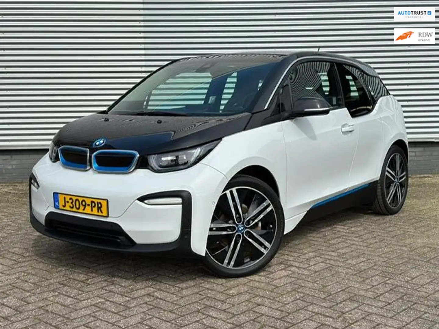 BMW i3 Executive Edition 120Ah 42 kWh Let Op !!!! 15950,- Wit - 1