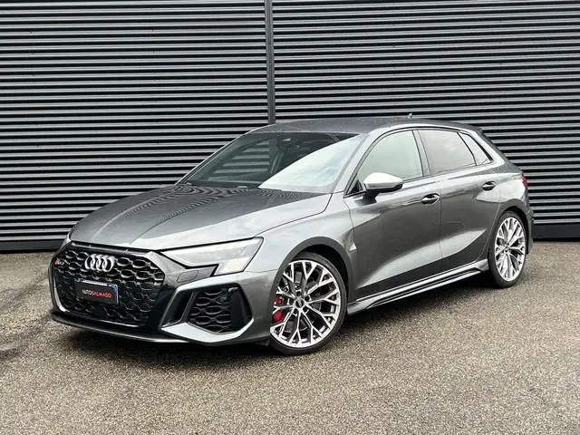 Audi RS3 2.5 TFSI quattro S tronic 400 CV