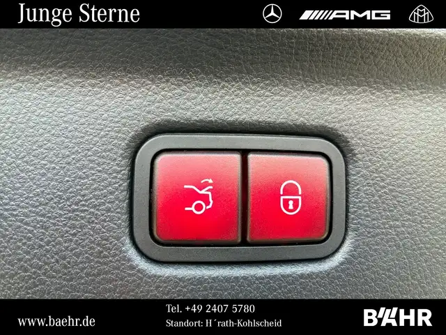 Mercedes-Benz S-Class view 11