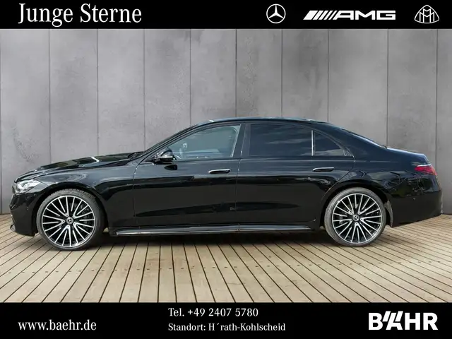 Mercedes-Benz S-Class view 2
